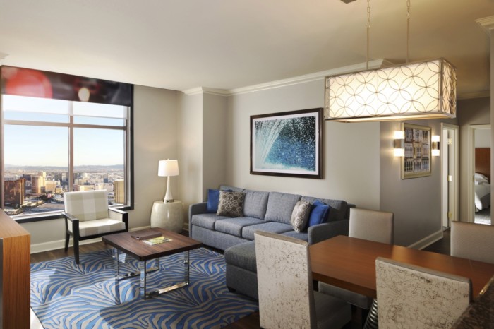Vegas, Hilton Grand vacations on the las vegas strip, 3-bedroom 3-king-premier-suite