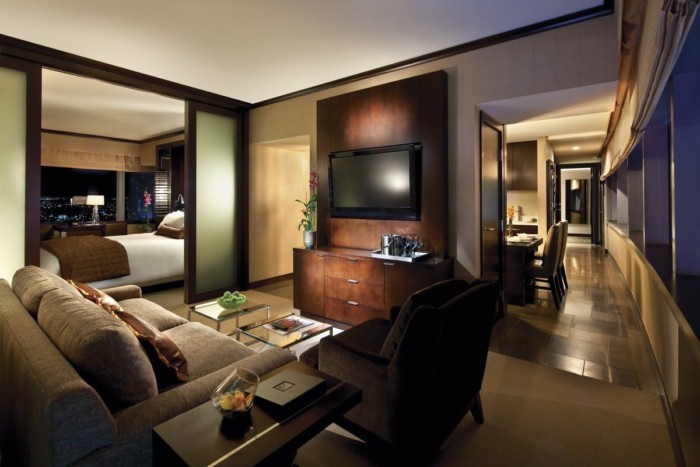 https://suiteness.imgix.net/destinations/las-vegas/vdara-hotel-spa/suites/panoramic-suite-studio-suite/vdara_panoramic_corner_suite_vdr00013-tif_s-jpg.jpg?w=96px&h=64px&crop=edges&auto=compress,format