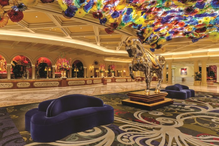 Lobby | Suites at Bellagio