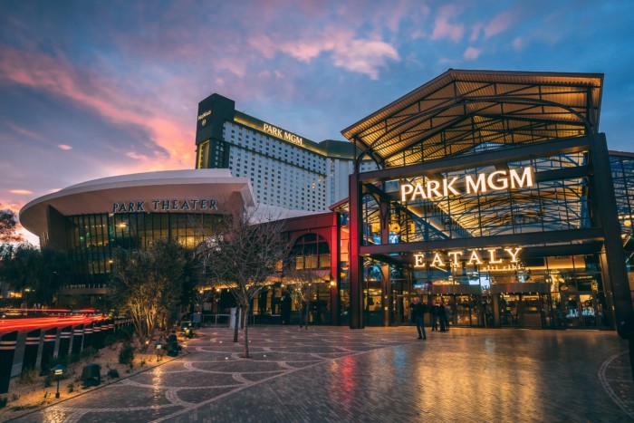 Park MGM Exterior | Suites at Park MGM Las Vegas