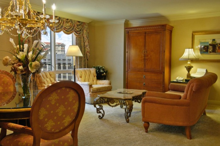 Las Vegas Hotel Rooms & Suites - Paris Las Vegas Hotel & Casino