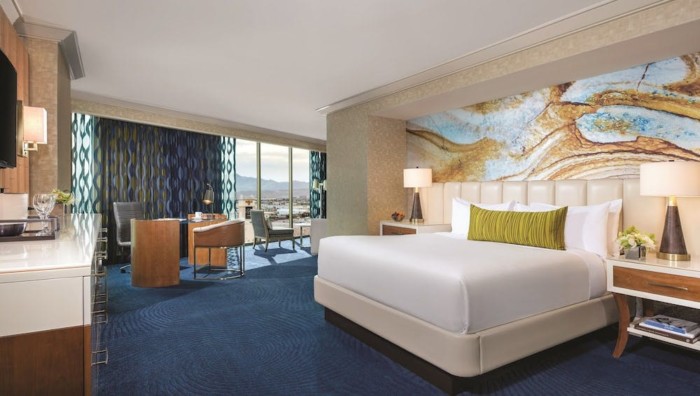 Picture of Executive King Suite + Resort Queen Strip View