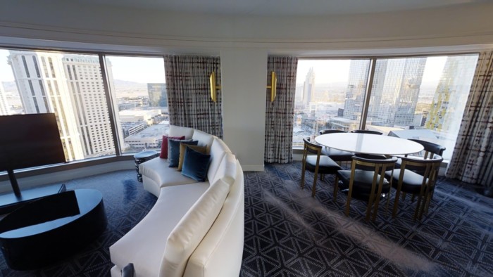 Picture of Ultra Hip Panorama King Suite