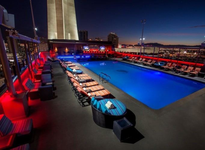 Pool | Suites at Stratosphere Hotel, Casino & Tower, BW Premier Collection