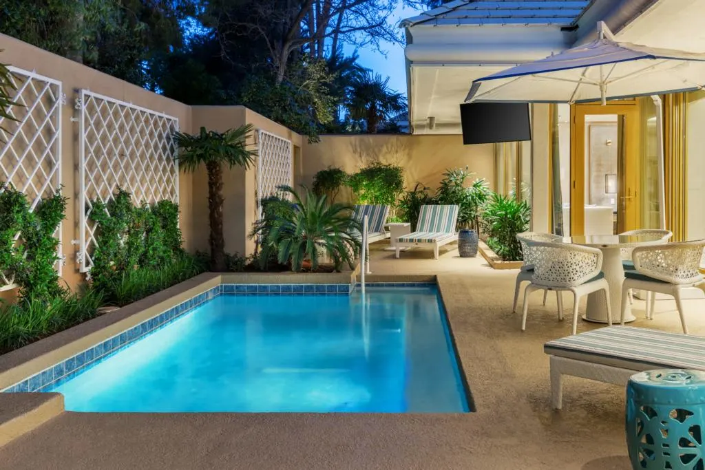 Private Pool in the Lanai suite